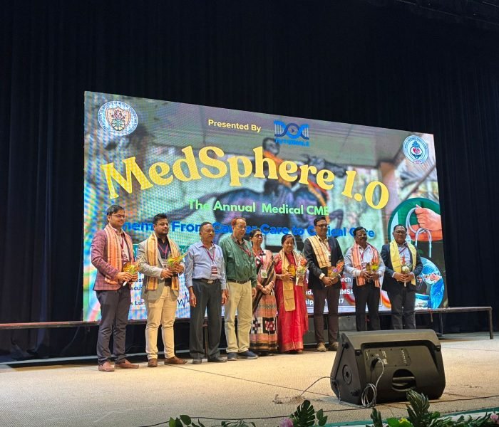 Dr Ayush Dubey Medical Oncologist Raipur Awarded